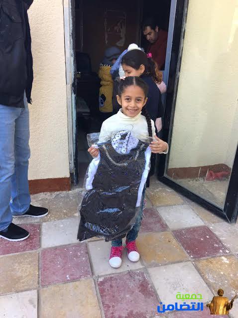 تقرير مصور حول توزيع مبرة التضامن الاولى في الناصرية ملابس الزي الموحد على التلاميذ الايتام