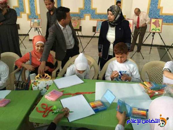 مدرسة التضامن الثالثة في قضاء الجبايش : شاركت مع منظمة الأمم المتحـدة  في الأحتفال الكبير ليـوم الأم 