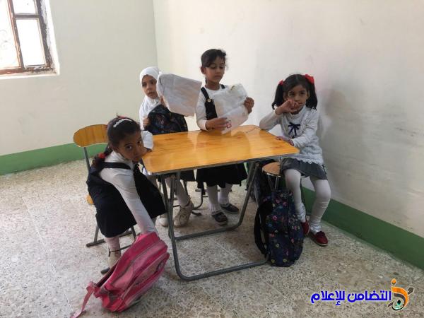 مبرة التضامن الأولى للأيتام في الناصرية ::  توزع الكسوة الشتوية على تلاميذها - مصور -‎