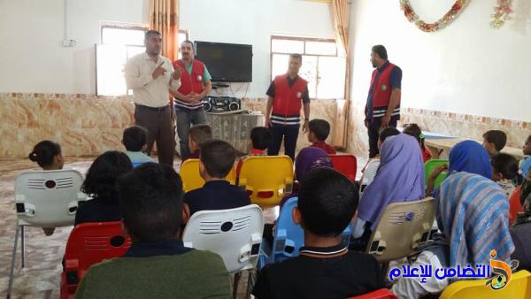 الصليب الأحمر العراقي يقوم بعدة نشاطات توعوية لتلاميذ مبرة التضامن في الفضلية - مصور-‎