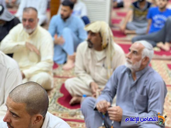 إقامة صلاة الجمعة في جامع الشيخ عباس الكبير وسط الناصرية - تقرير مصور-